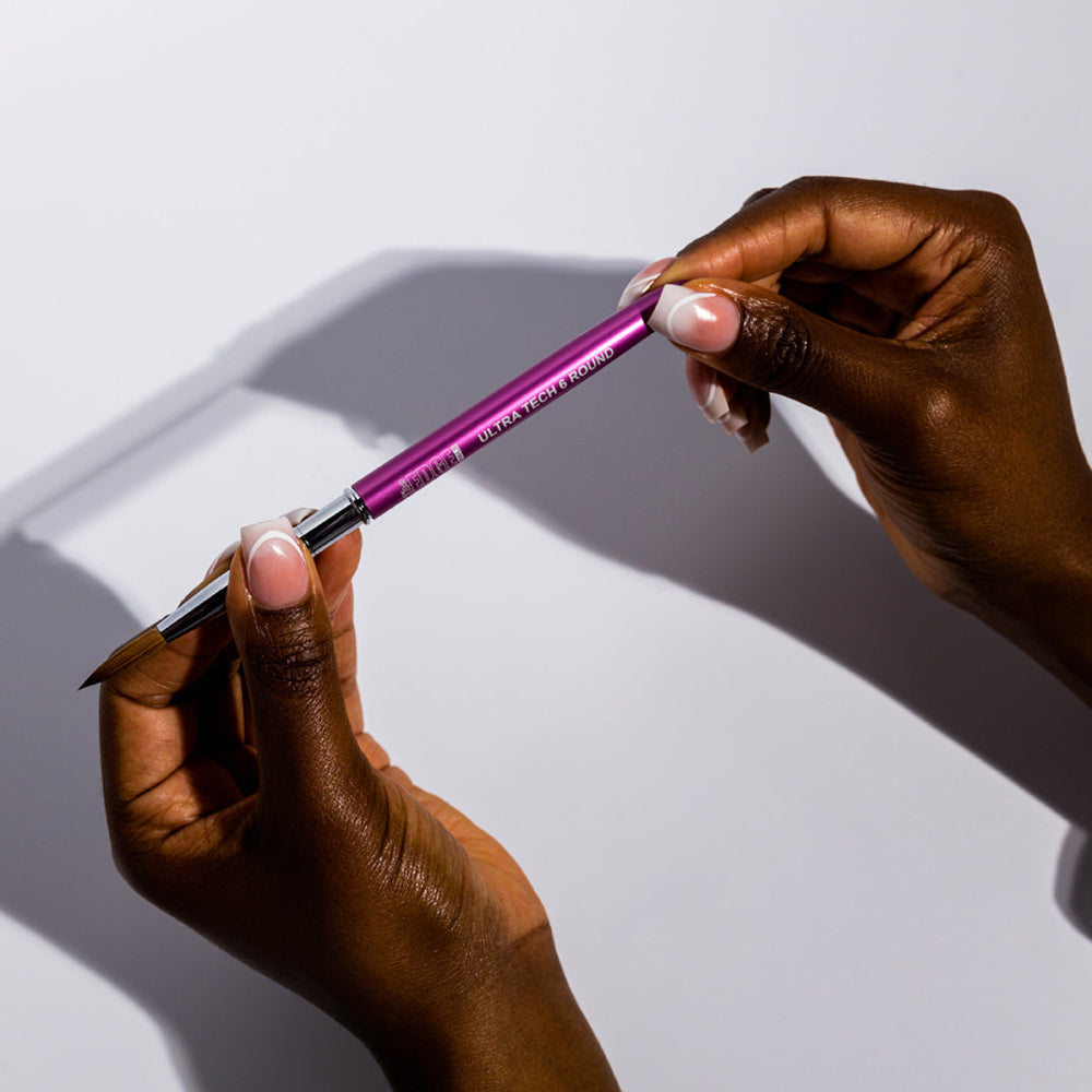 The Edge Ultra Tech Round Size 6 Brush