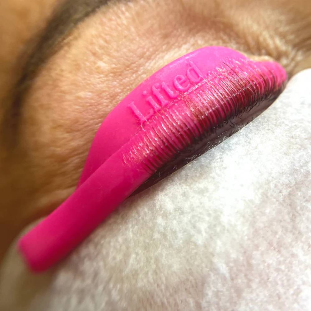 LashBase Lifted. Adhesive Balm 10g