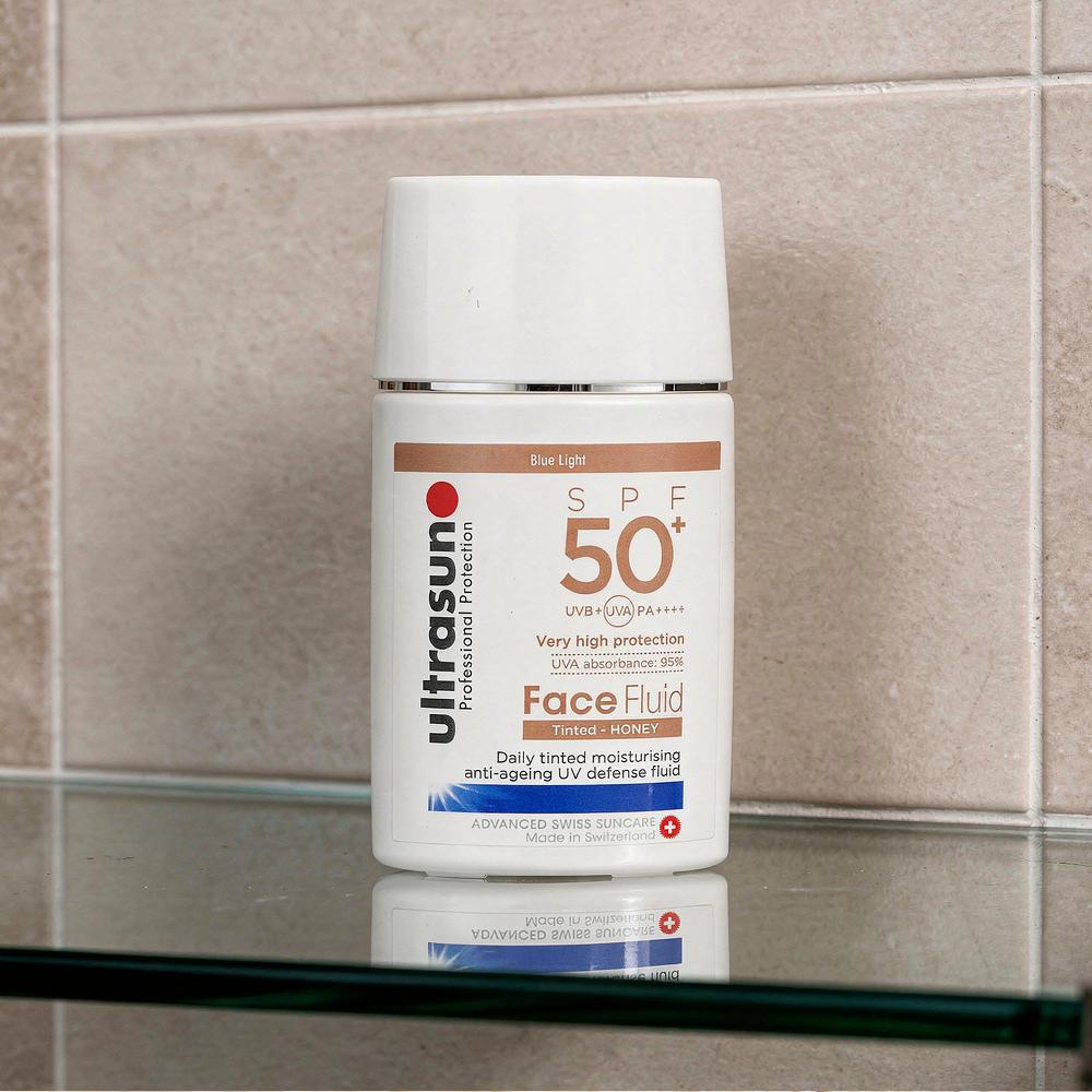 Ultrasun Face Fluid Tinted Sunscreen Fluid SPF50+ 40ml