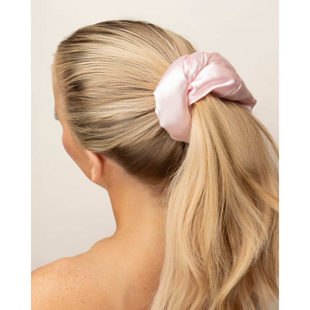 Brushworks Large Cloud Scrunchies - Pink & White (2)