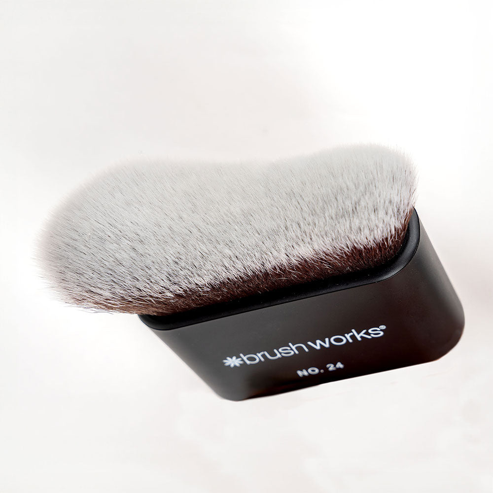 Brushworks No.24 Blending Face & Body Brush