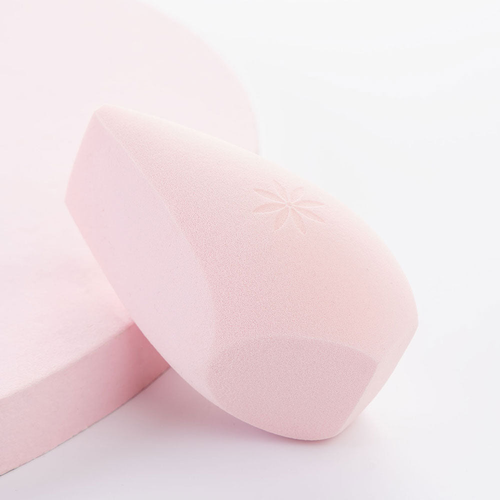 Brushworks Blend & Sculpt Complexion Sponge