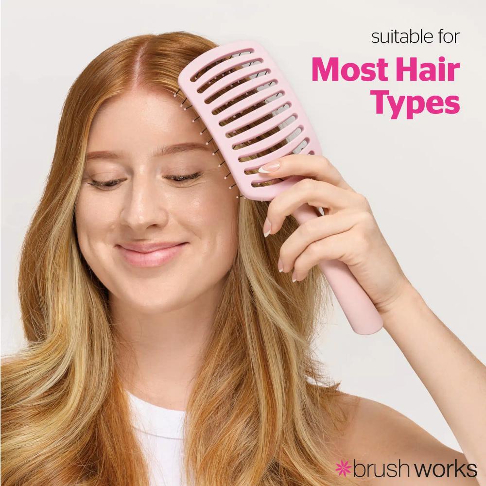 Brushworks Curved Vent Brush