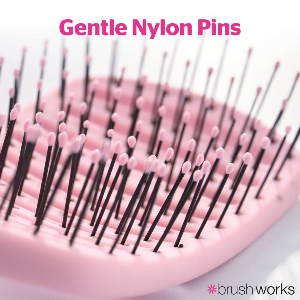 Brushworks Curved Vent Brush