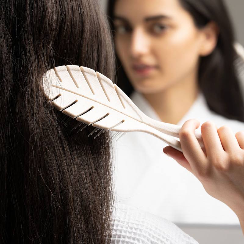 So Eco Detangling Leaf Brush