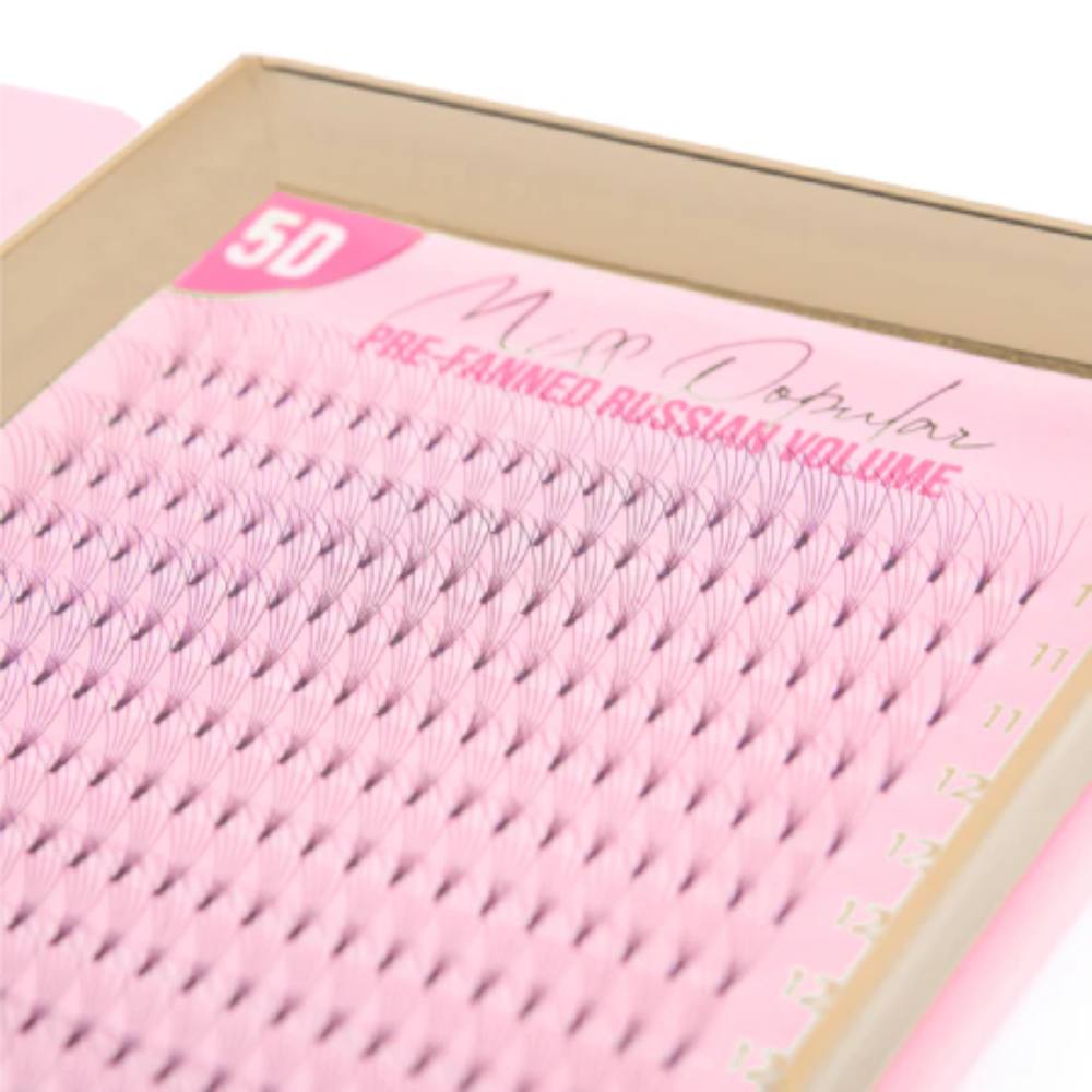 Tatti Lashes 5D Pre-Fanned Russian Lashes 0.10 C-Curl Short