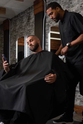 Barber Strong The Hands Free Barber Cape Solid Black