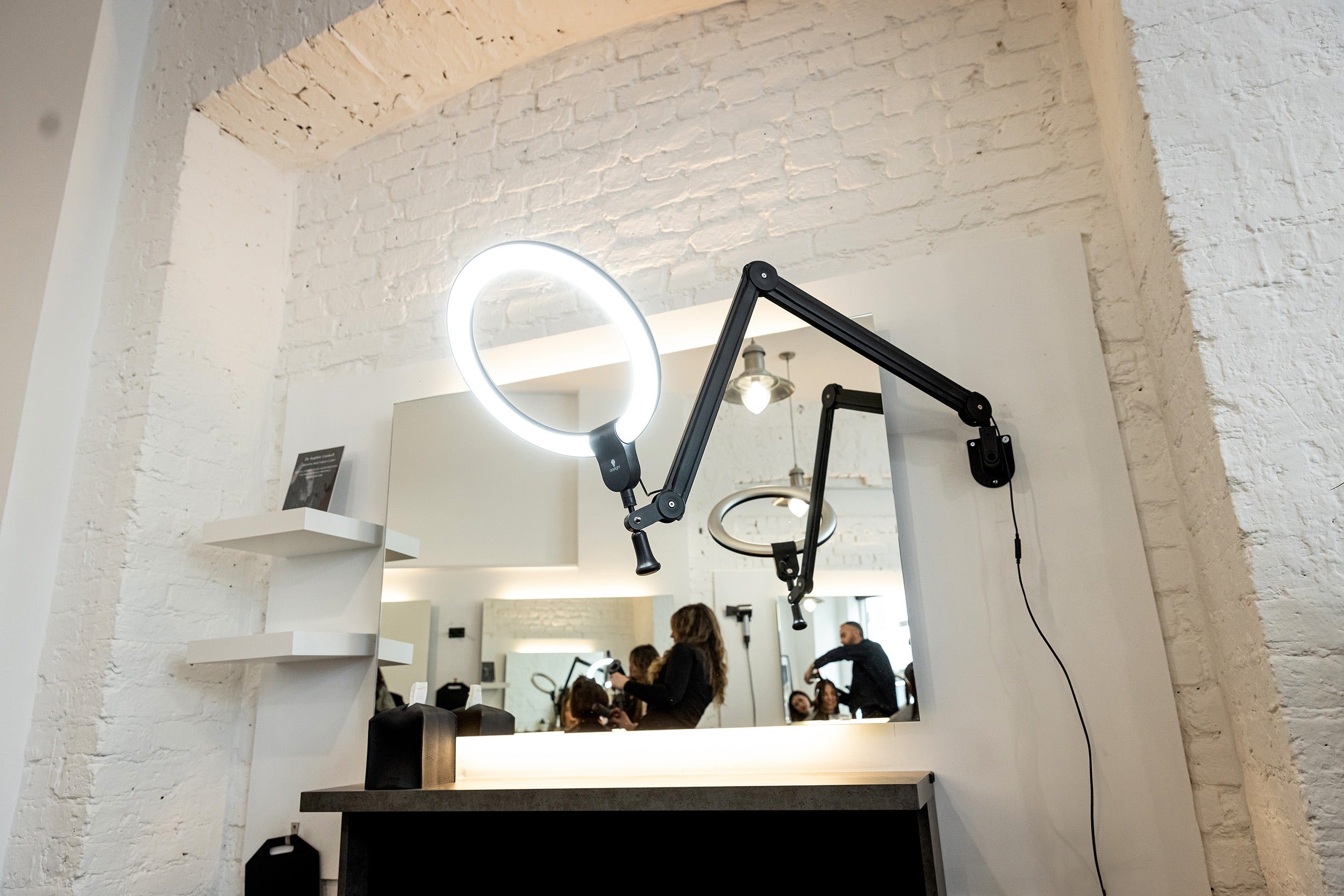 Daylight Aura Ring Light Wall Arm