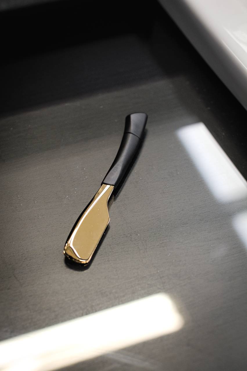 BarberStyle Kamisori Razor Gold