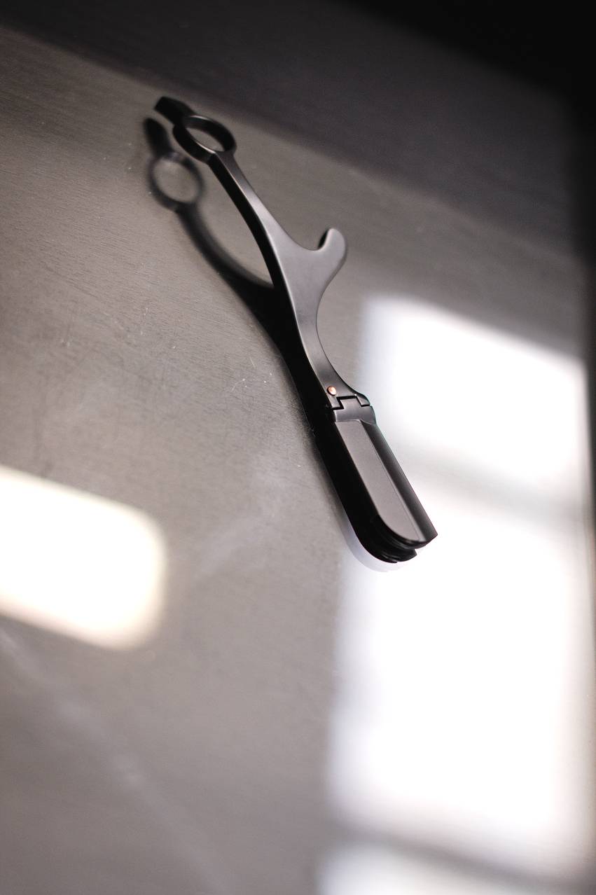 BarberStyle Kamisori Razor Ergo Black