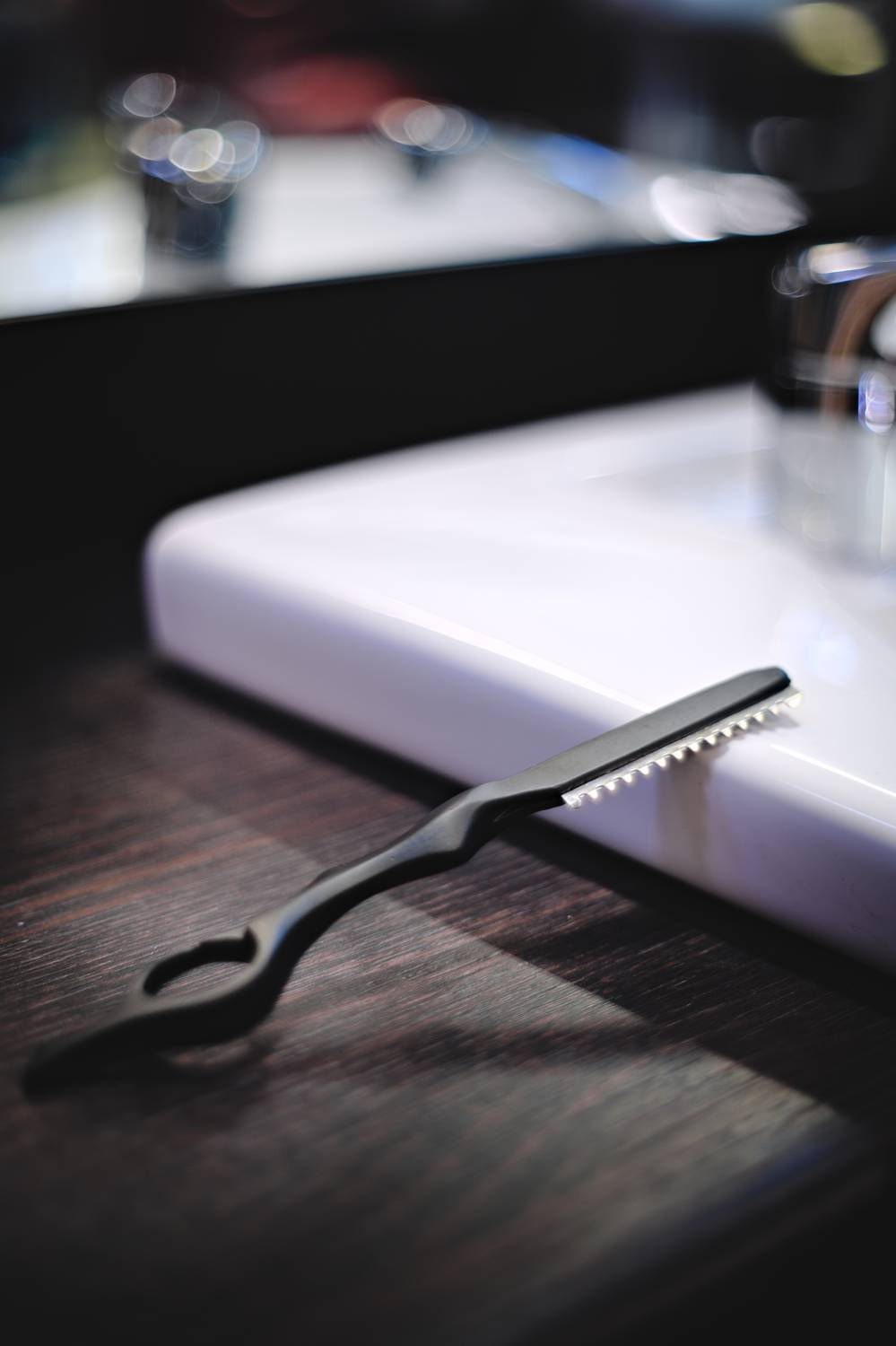 Hair Theory Styling Razor
