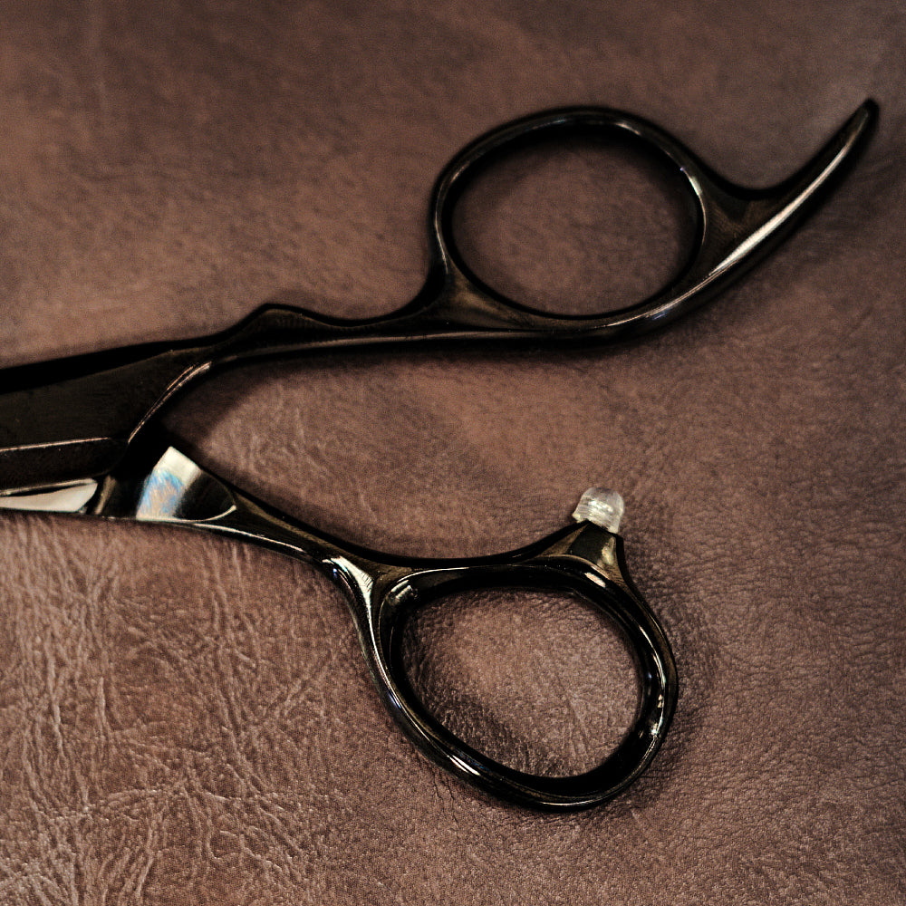Vincere Whisper Knight Black Scissors 6.5"