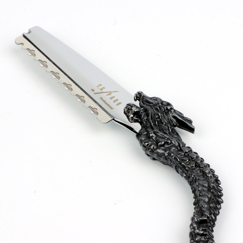 Y.S. Park Dragon Razor