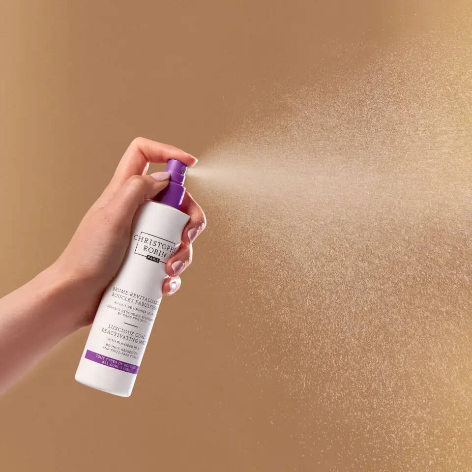 Christophe Robin Luscious Curl Reactivating Mist with Flaxseed Milk 150ml