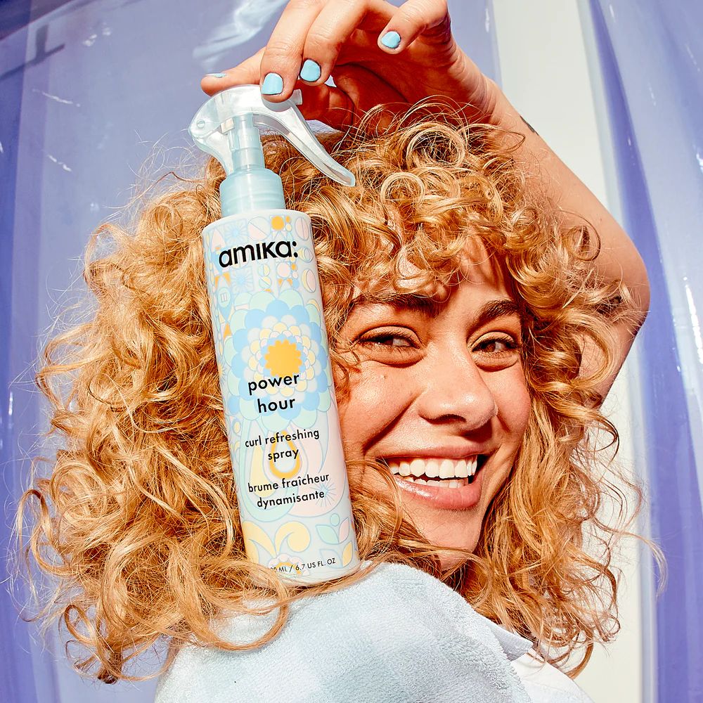 amika Power Hour Curl Refreshing Spray 200ml