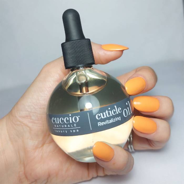 Cuccio Mango & Bergamot Revitalising Cuticle Oil 73ml