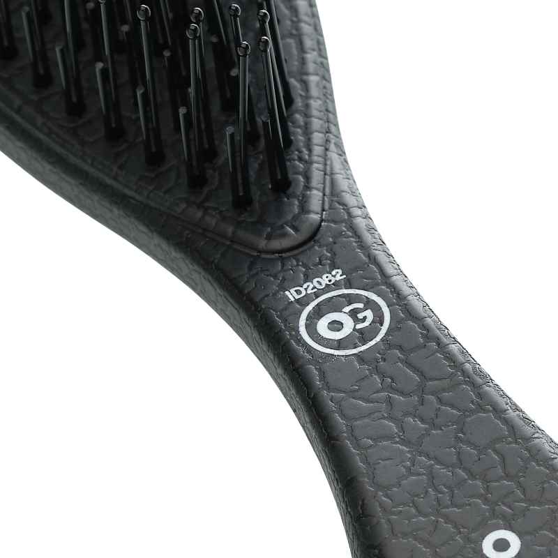 Olivia Garden Essential Style Blend Medium Hair Memory Flex Bristles Brush Black