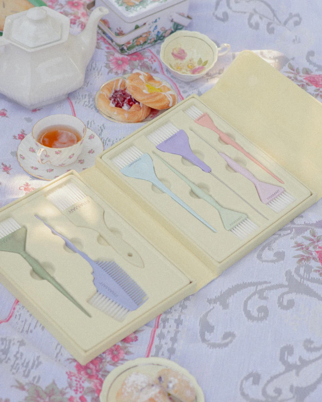 Framar Garden Party Limited Edition Tea Party Colour Brush Set
