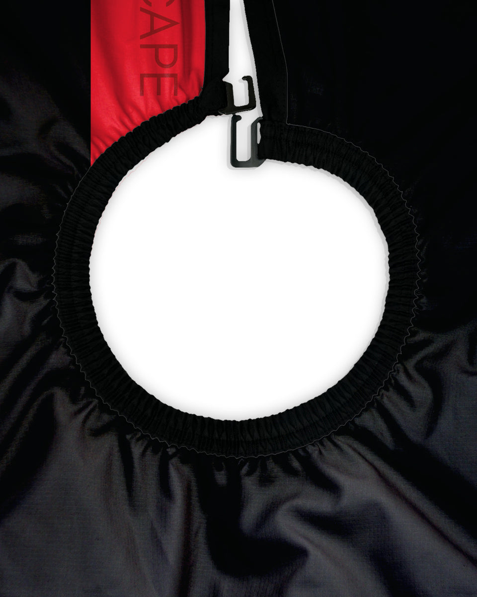 illuzien Half Stripe Collection PRO Cape - Dark Red